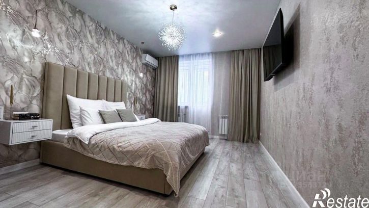 2-комн квартира улица Адоратского, 1Б,  д. 1Б