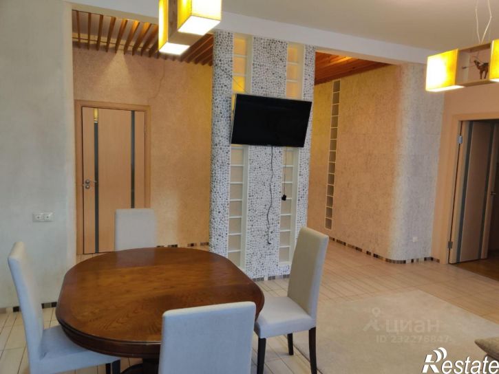 3-комн квартира ул Чистопольская, 20Б,  д. 20Б