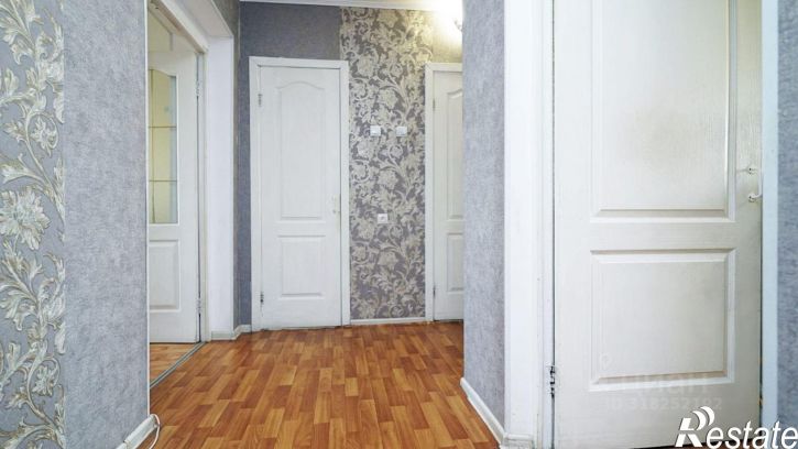 3-комн квартира ул Глазунова, 10,  д. 10