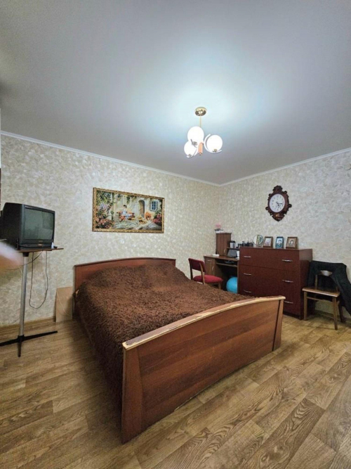 Продажа 3-комн квартиры Революционная ул, 41