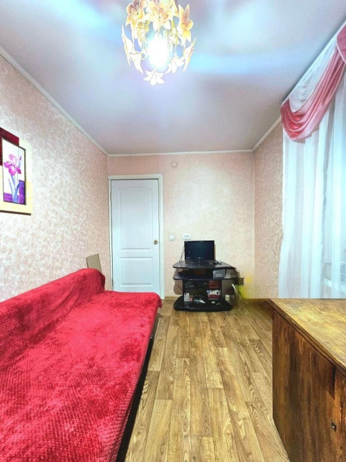 Продажа 3-комн квартиры Революционная ул, 41