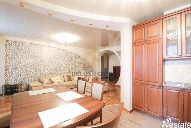 3-комн квартира улица Достоевского, 66,  д. 66