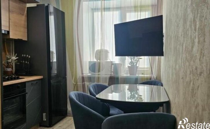 2-комн квартира Революционная улица, 43,  д. 43