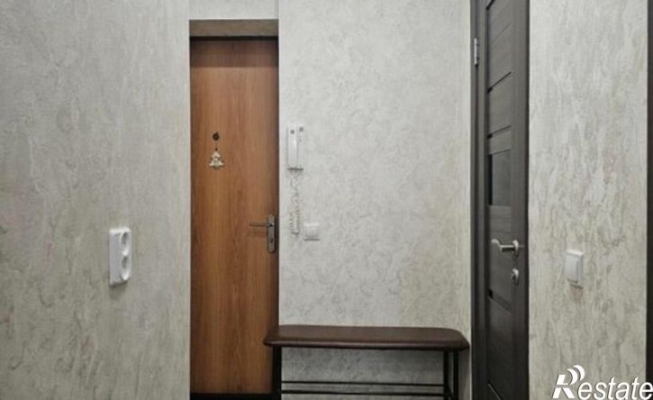 2-комн квартира Революционная улица, 43,  д. 43