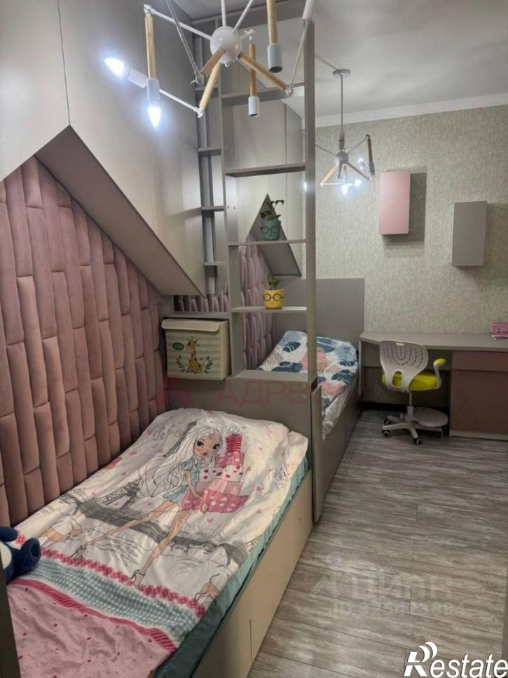 3-комн квартира ул Фикрята Табеева, 3,  д. 3