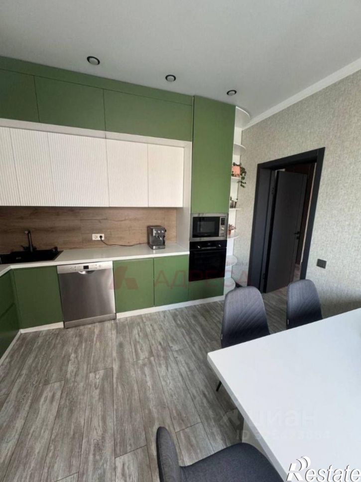 3-комн квартира ул Фикрята Табеева, 3,  д. 3