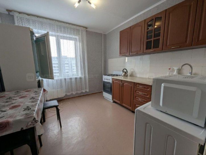 2-комн квартира ул. Юлиуса Фучика д.51