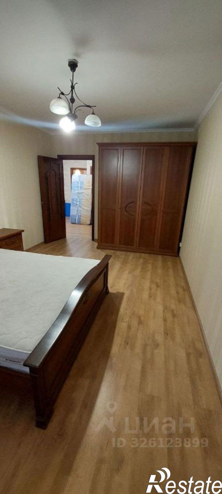 3-комн квартира ул Меридианная, 3,  д. 3