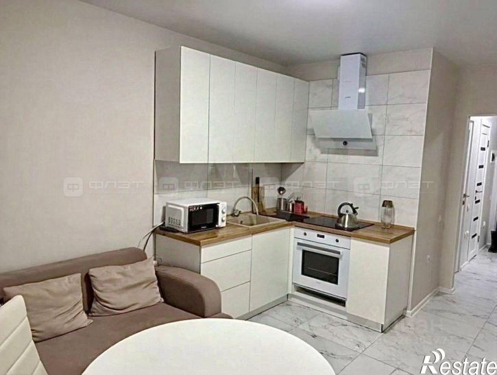 1-комн квартира улица Рауиса Гареева, 105Б,  д. 105Б