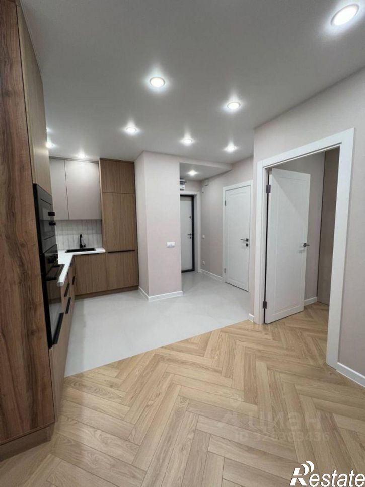 2-комн квартира улица Анаса Тазетдинова, 7 к1,  д. 7 к1