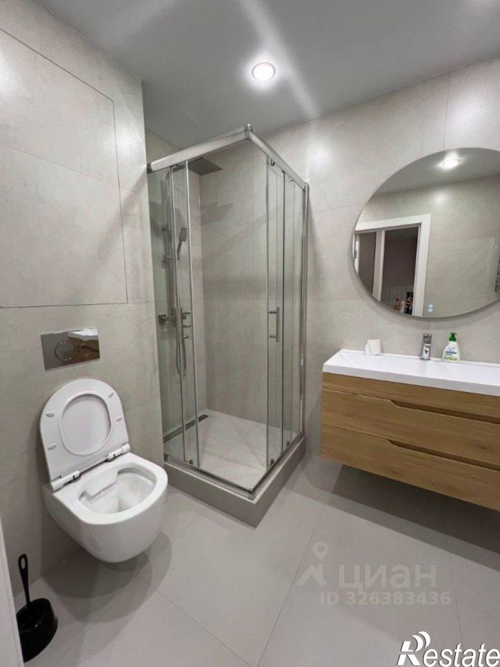 2-комн квартира улица Анаса Тазетдинова, 7 к1,  д. 7 к1