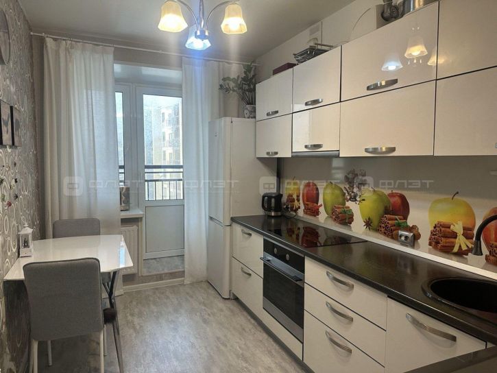 2-комн квартира ул. Рауиса Гареева, дом 92
