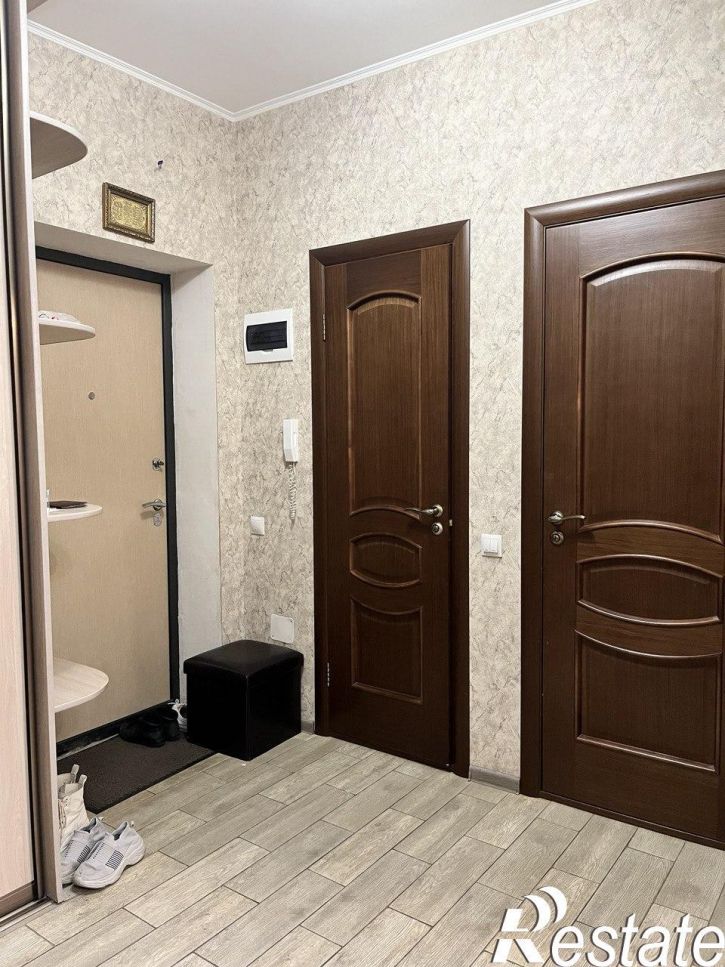 2-комн квартира Мавлютова, 42