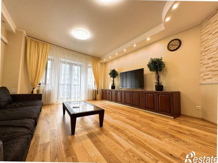 3-комн квартира ул Малая Красная, 11,  д. 11