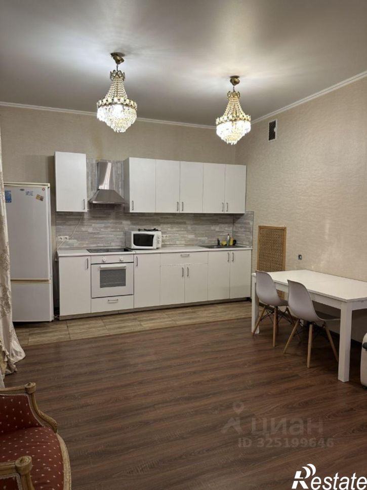 3-комн квартира ул Павлюхина, 110В,  д. 110В