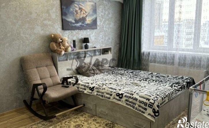 1-комн квартира улица Юлиуса Фучика, 58Б,  д. 58Б