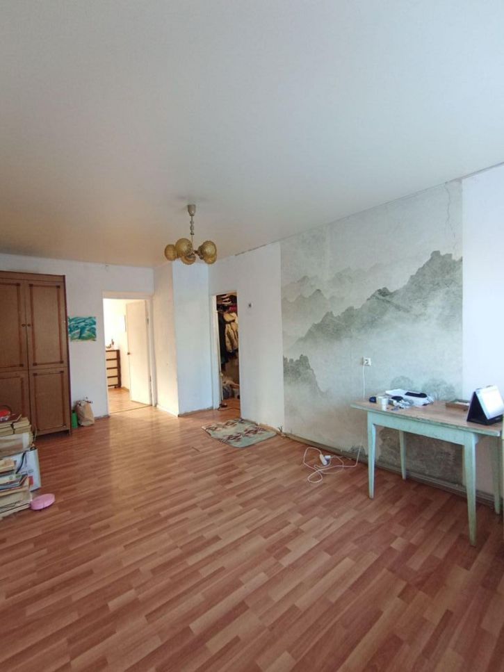 2-комн квартира Революционная ул, 49