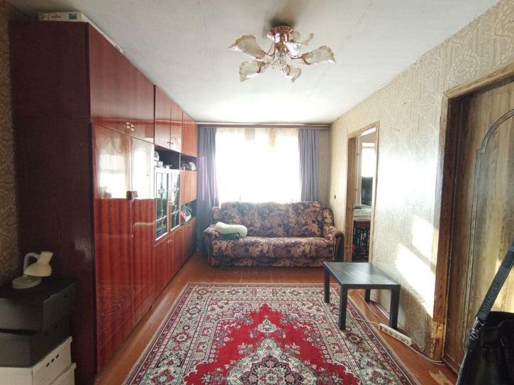 4-комн квартира Лейтенанта Красикова ул, 12