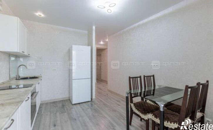 2-комн квартира улица Фикрята Табеева, 3,  д. 3