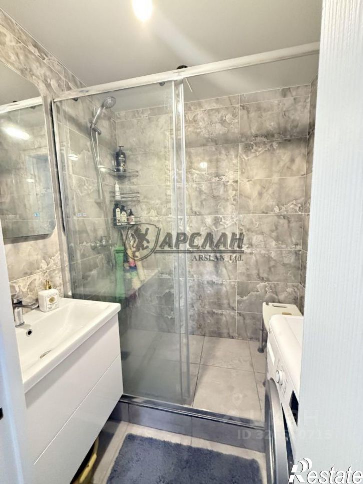 3-комн квартира улица Комиссара Габишева, 25,  д. 25