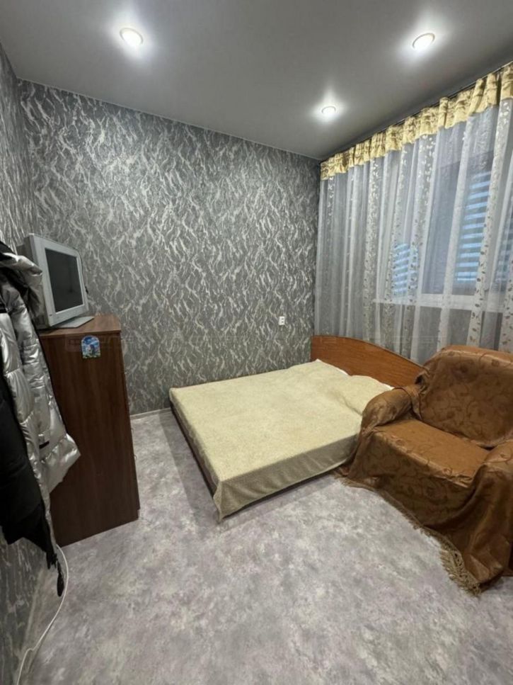 1-комн квартира ул. Глазунова, дом 8 к1