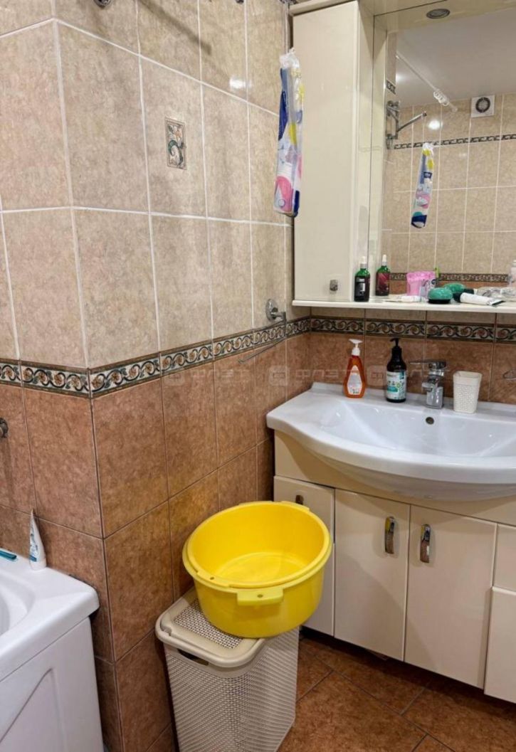 2-комн квартира ул. Абжалилова, дом 3