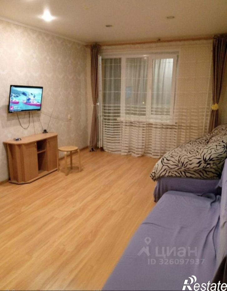 1-комн квартира улица Юлиуса Фучика, 79,  д. 79