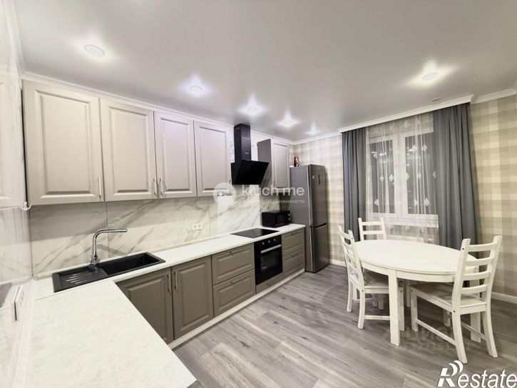 2-комн квартира ул Рауиса Гареева, 111 2,  д. 111 2,  к. 2