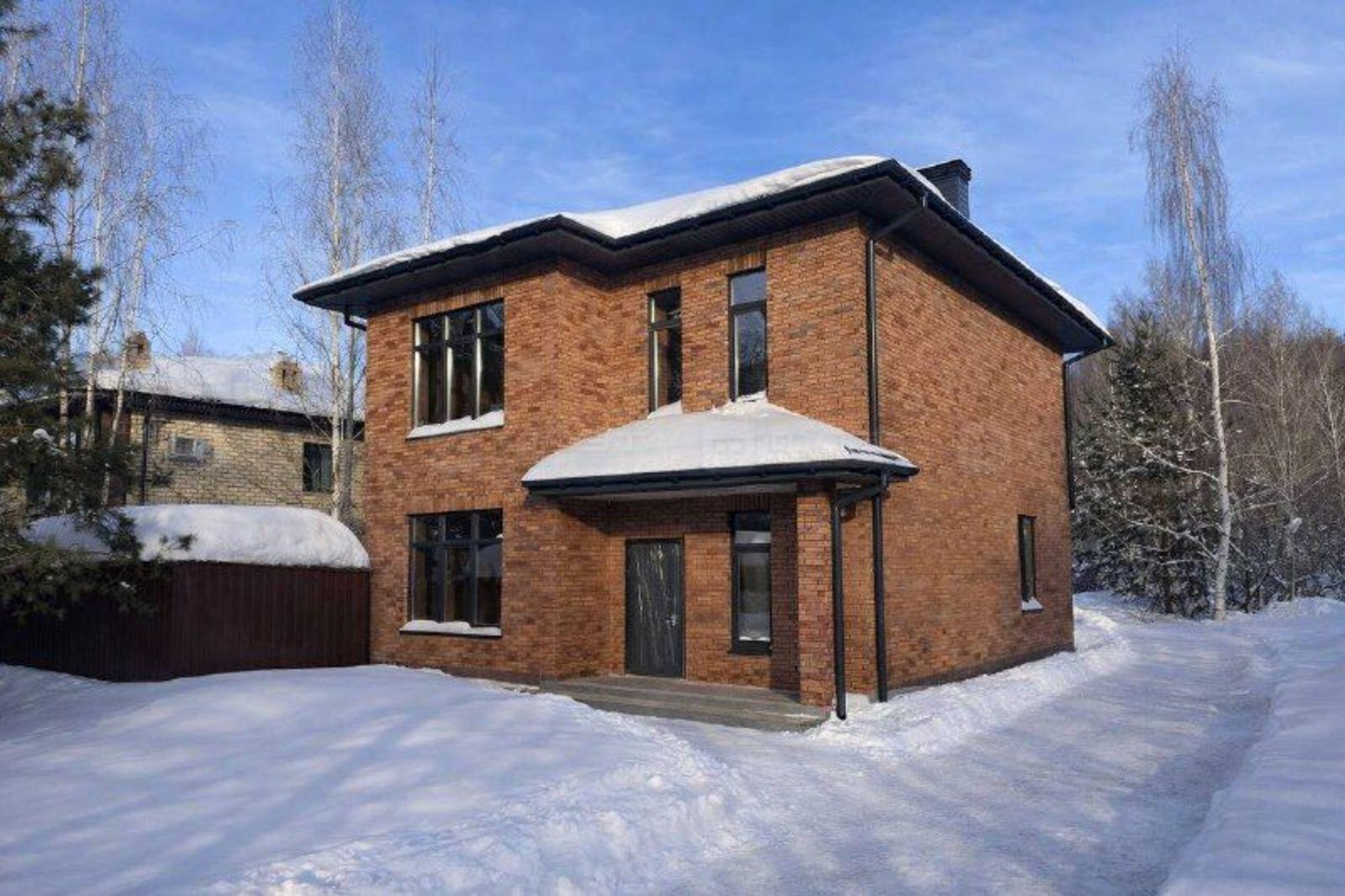 Купить дачу, дом, коттедж за 18 800 000 рублей на ул. 65 лет Победы, дом 8а
