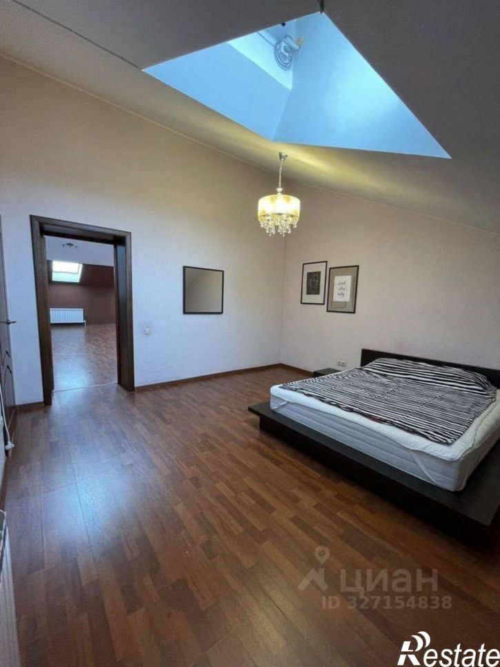 5-комн квартира улица Зои Космодемьянской, 17,  д. 17