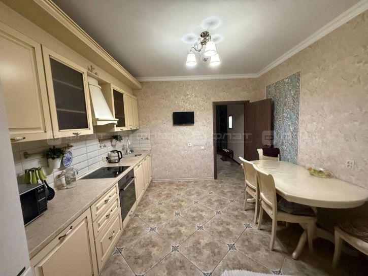 3-комн квартира ул. Баки Урманче, дом 7