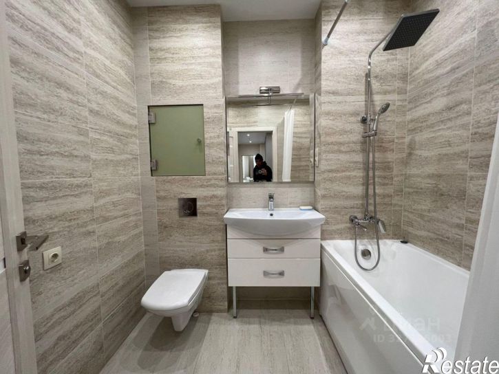 3-комн квартира улица Алексея Козина, 3Б,  д. 3Б