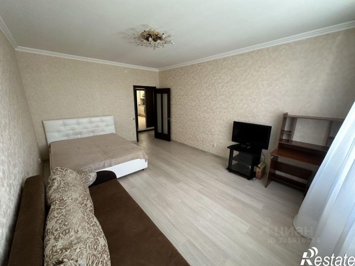 1-комн квартира ул Космонавтов, 42А,  д. 42А