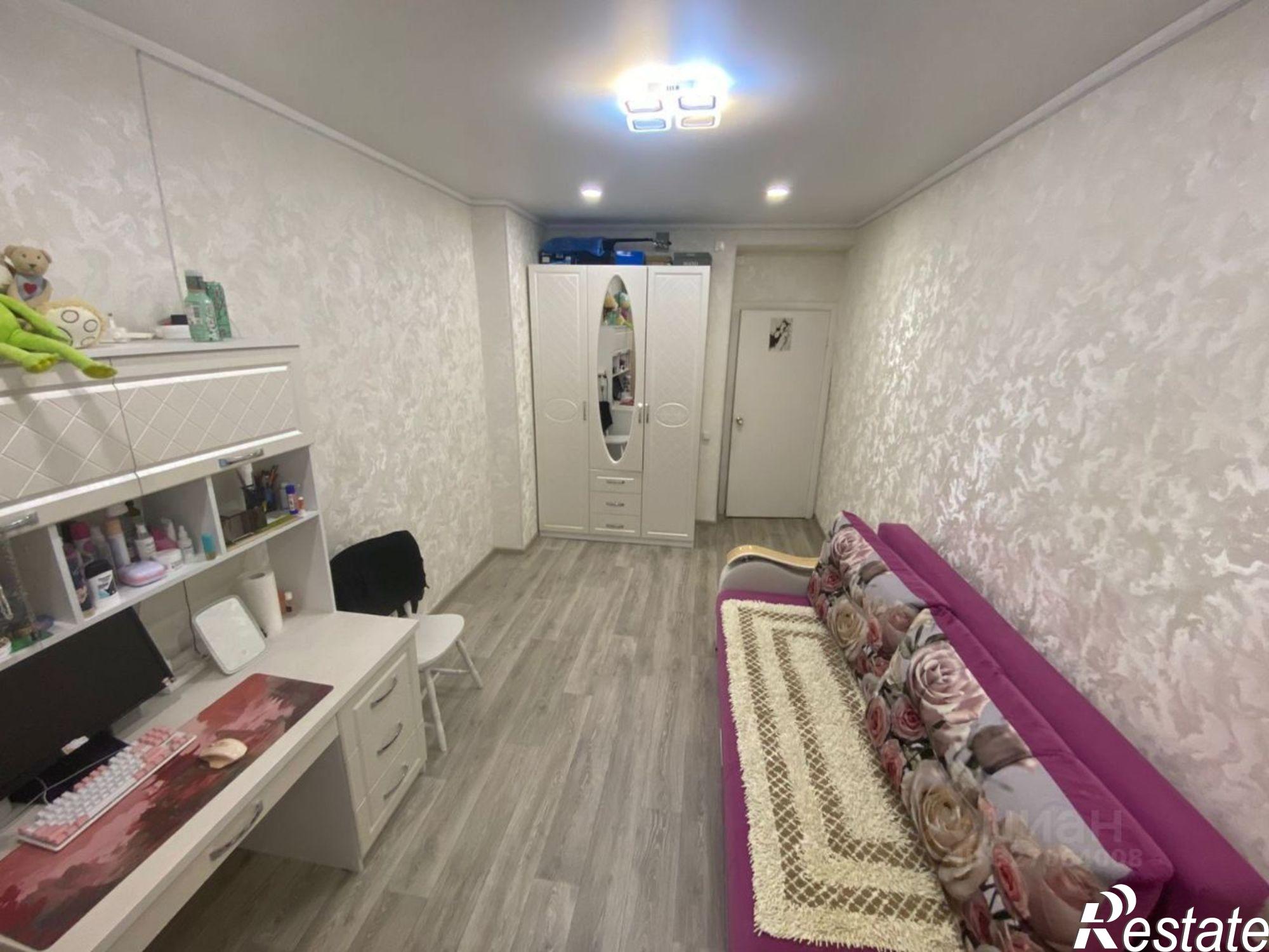 Купить комнату за 2 200 000 рублей на ул Деловая, 3