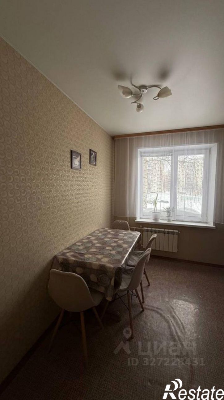 2-комн квартира улица Сафиуллина, 50,  д. 50