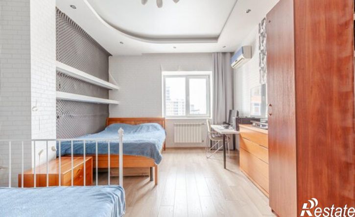 4-комн квартира ул Чистопольская, 38,  д. 38