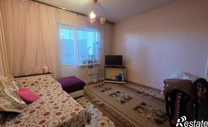 1-комн квартира проспект Победы, 100,  д. 100