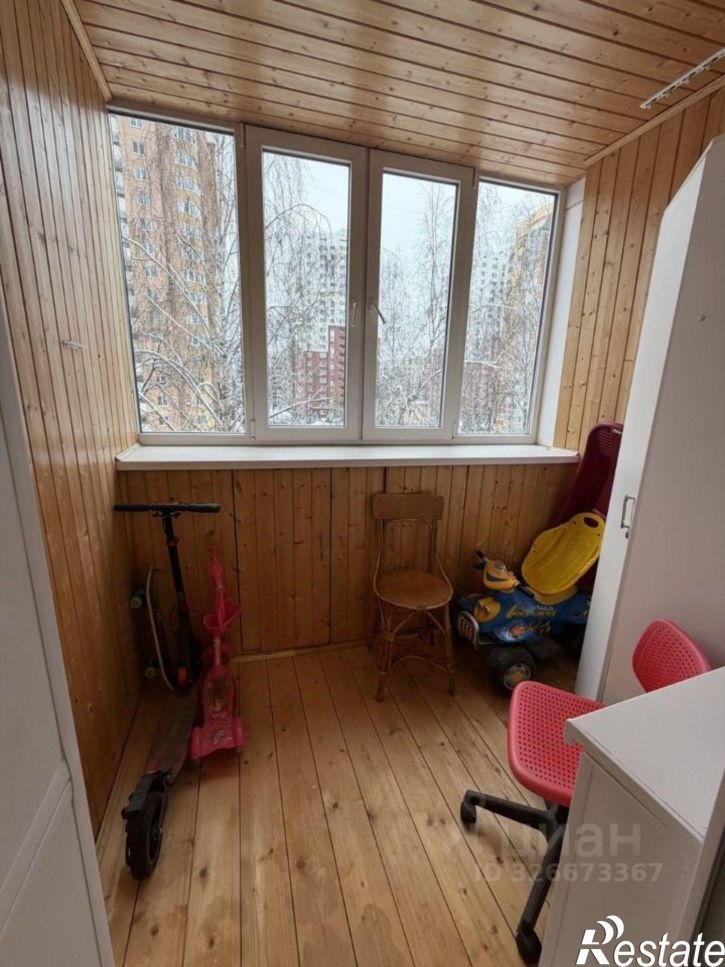 3-комн квартира улица Академика Завойского, 8,  д. 8