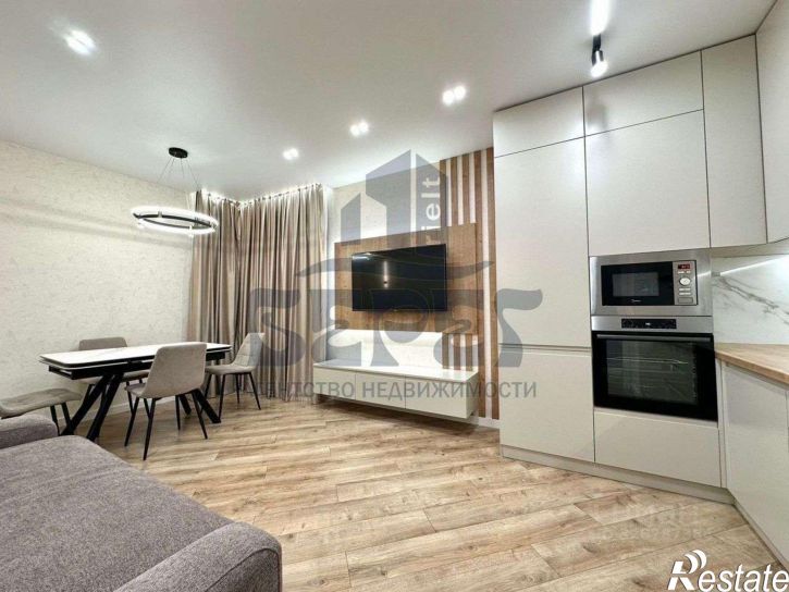 3-комн квартира улица Аделя Кутуя, 110,  д. 110