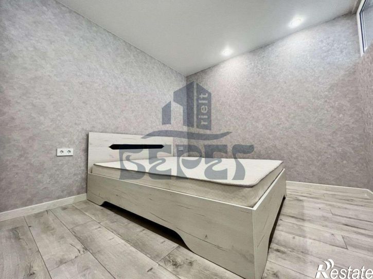 2-комн квартира ул Чистопольская, 10/8,  д. 10/8