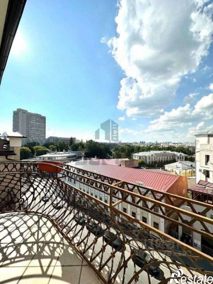 2-комн квартира ул Галактионова, 6,  д. 6