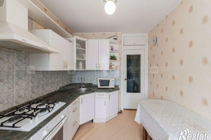 3-комн квартира ул Адоратского, 47,  д. 47