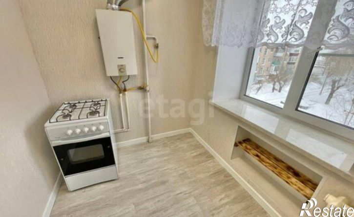 2-комн квартира улица Липатова, 19,  д. 19