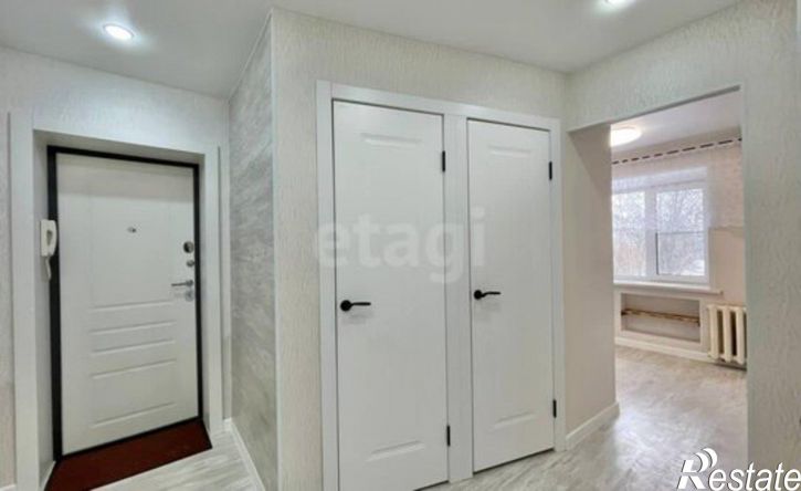 2-комн квартира улица Липатова, 19,  д. 19