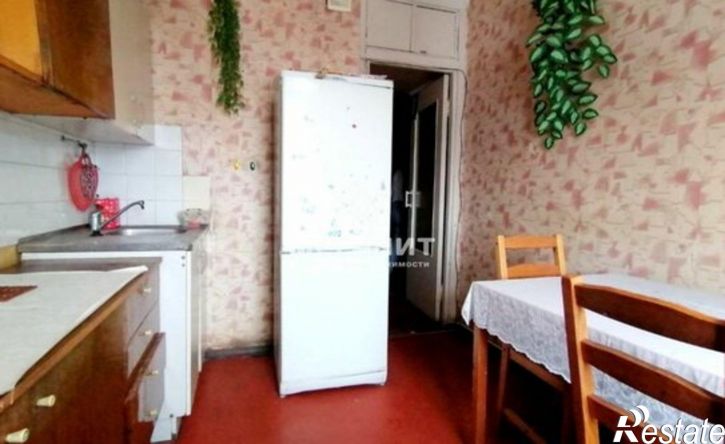 3-комн квартира ул Адоратского, 28,  д. 28