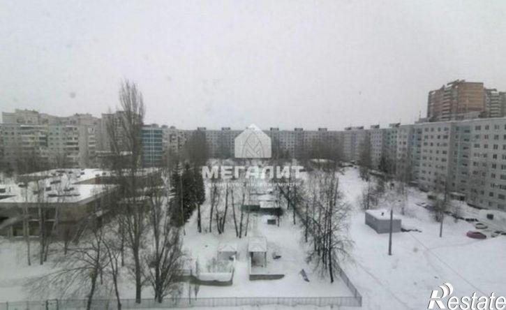 3-комн квартира ул Адоратского, 28,  д. 28