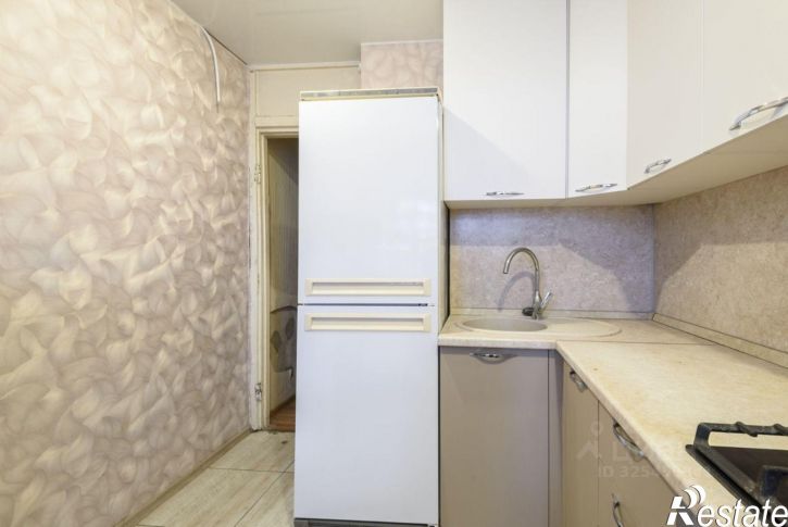 3-комн квартира ул Серова, 15,  д. 15