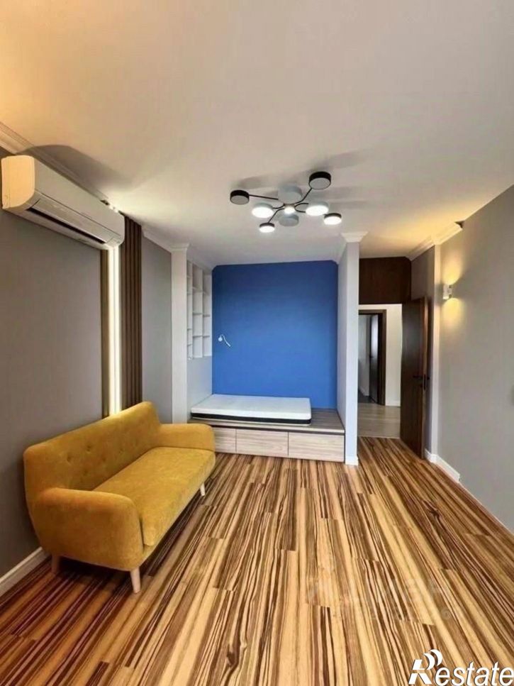 3-комн квартира проспект Победы, 139 к1,  д. 139 к1