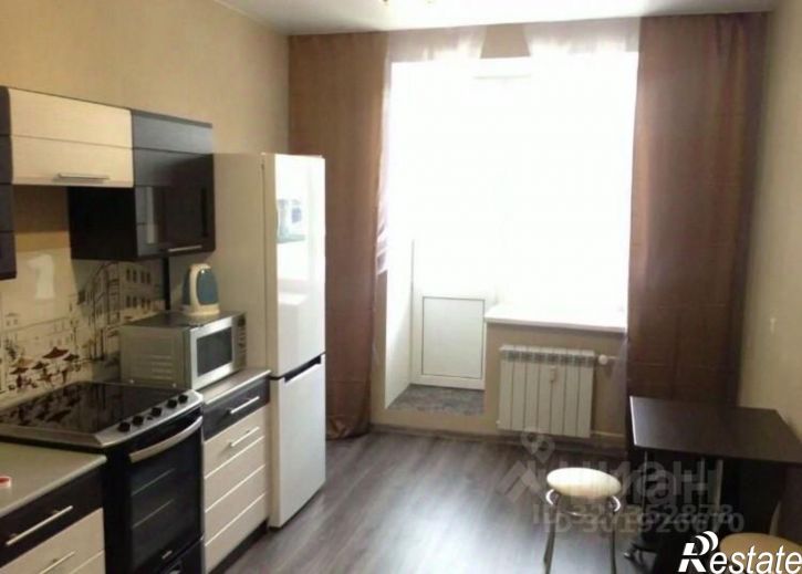 2-комн квартира ул Павлюхина, 37,  д. 37