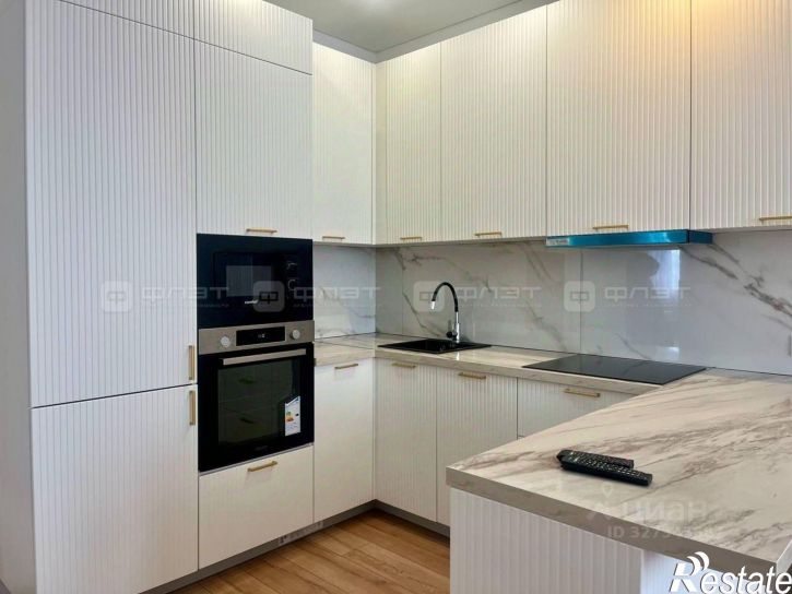 4-комн квартира ул. Танковая, 3